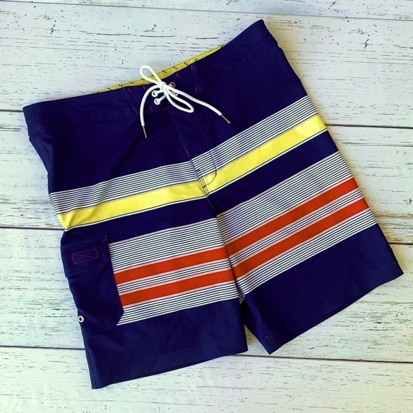 Sperry brand Board and Swim trunks, Size 36 Nautical colors/styling, li… - Picture 1 of 10
